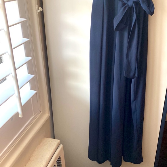 Banana Republic Navy Sleeveless jumpsuit - Picture 2 of 3